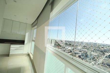 Varanda gourmet de apartamento para alugar com 3 quartos, 110m² em Centro, Uberlândia