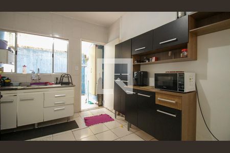 Cozinha de casa à venda com 2 quartos, 75m² em Vila Primavera, São Paulo