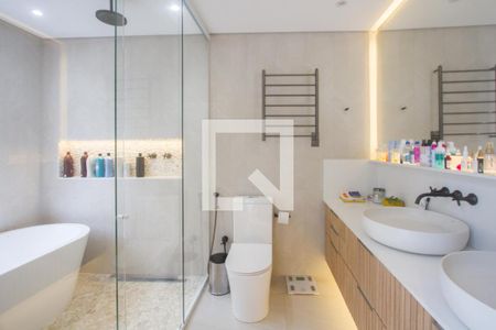 Casa à venda com 3 quartos, 225m² em Brooklin Novo, São Paulo