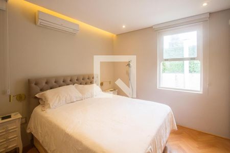 Suíte de casa à venda com 3 quartos, 225m² em Brooklin Novo, São Paulo