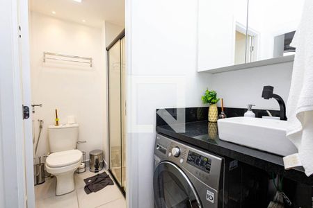 Banheiro de apartamento à venda com 1 quarto, 39m² em Consolação, São Paulo