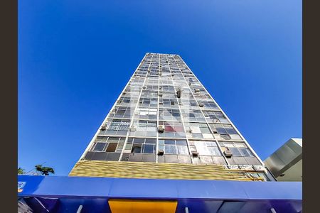 Fachada de kitnet/studio à venda com 1 quarto, 33m² em Centro, Rio de Janeiro