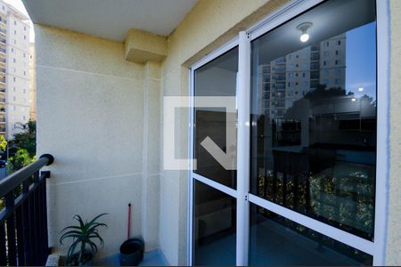 Sacada da Sala de apartamento para alugar com 3 quartos, 84m² em Parque Sao Miguel, Guarulhos