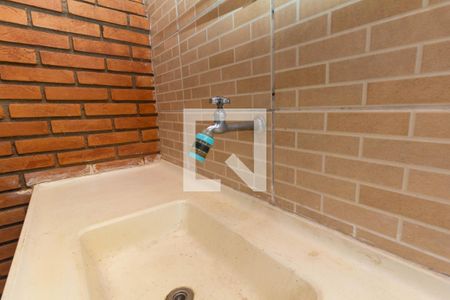 Área de Serviço de casa à venda com 2 quartos, 142m² em Vila Sao Francisco, São Paulo