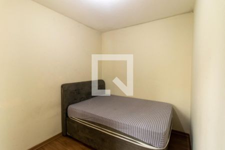 Quarto 2 de apartamento para alugar com 3 quartos, 55m² em Parque da Fonte, São José dos Pinhais
