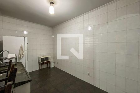 Cozinha de casa à venda com 3 quartos, 280m² em Vila Monumento, São Paulo
