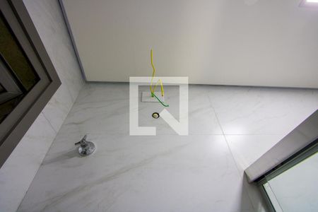Banheiro social de apartamento à venda com 2 quartos, 74m² em Jardim do Estádio, Santo André