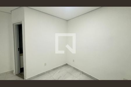 Suíte de apartamento à venda com 2 quartos, 74m² em Jardim do Estádio, Santo André