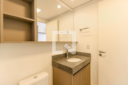 Banheiro de kitnet/studio à venda com 1 quarto, 30m² em Parque Colonial, São Paulo