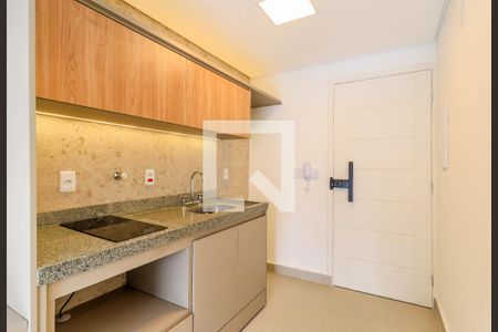Cozinha de kitnet/studio à venda com 1 quarto, 30m² em Parque Colonial, São Paulo