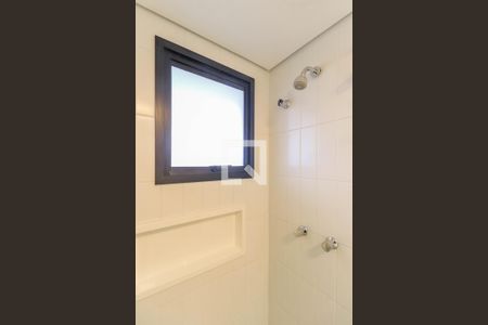 Banheiro de kitnet/studio à venda com 1 quarto, 30m² em Parque Colonial, São Paulo