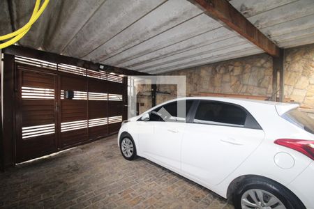 Garagem de casa para alugar com 4 quartos, 179m² em Jardim São Paulo, São Paulo