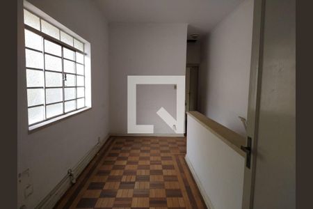 Casa à venda com 3 quartos, 210m² em Vila Mariana, São Paulo