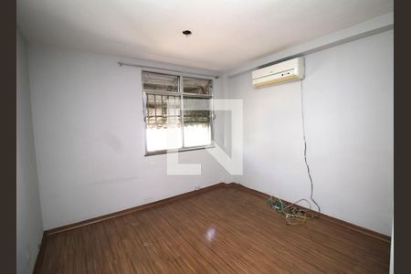 Sala de apartamento à venda com 3 quartos, 74m² em Irajá, Rio de Janeiro