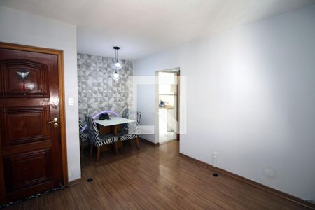 Sala de apartamento à venda com 3 quartos, 74m² em Irajá, Rio de Janeiro