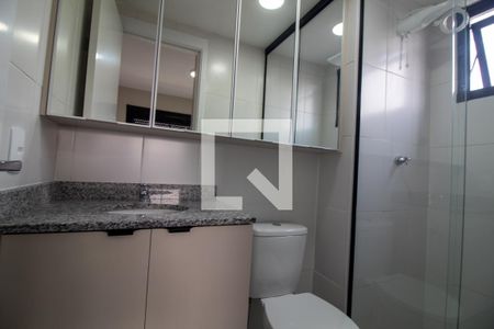 Banheiro da Suíte de apartamento à venda com 1 quarto, 32m² em Campo Belo, São Paulo