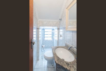 Lavabo de casa à venda com 3 quartos, 172m² em Vila Constança, São Paulo