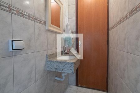 Lavabo de casa à venda com 3 quartos, 172m² em Vila Constança, São Paulo