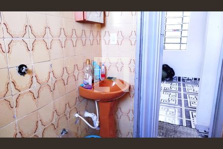 Banheiro de apartamento para alugar com 1 quarto, 50m² em Vila Carrão, São Paulo