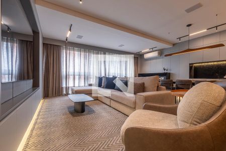 Sala de apartamento à venda com 3 quartos, 130m² em Cambuí, Campinas