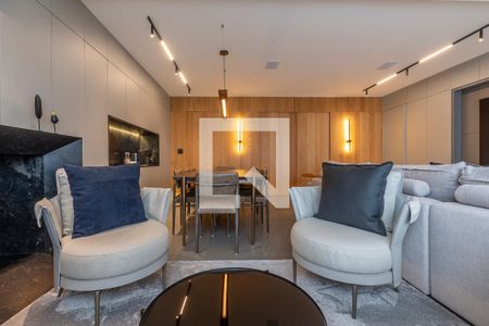 Sala de apartamento à venda com 3 quartos, 130m² em Cambuí, Campinas