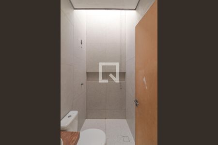 Banheiro de casa de condomínio à venda com 3 quartos, 260m² em Sitio do Moinho, Várzea Paulista