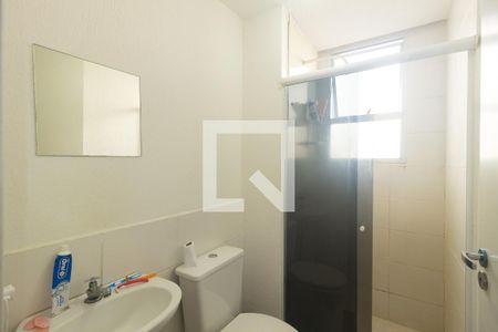Banheiro de apartamento para alugar com 2 quartos, 49m² em Campo Grande, Rio de Janeiro