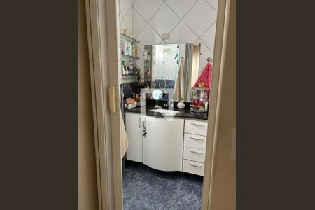 Apartamento à venda com 3 quartos, 75m² em Alto Barroca, Belo Horizonte