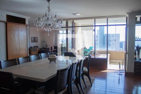 Sala1 de apartamento à venda com 5 quartos, 372m² em Serra, Belo Horizonte