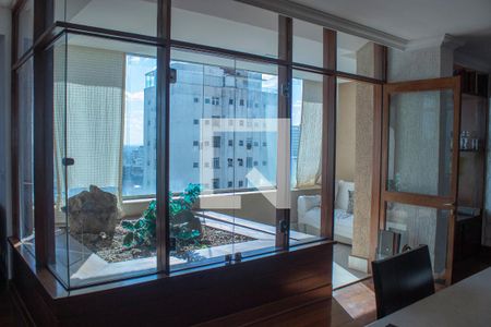 Sala/Varanda de apartamento à venda com 5 quartos, 372m² em Serra, Belo Horizonte