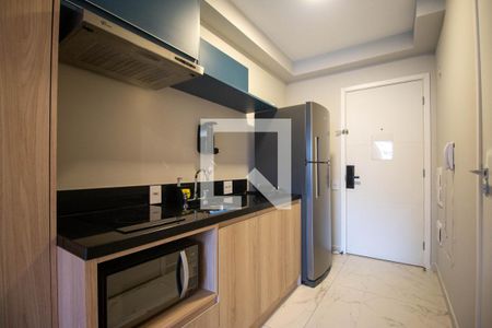 Cozinha de apartamento para alugar com 1 quarto, 26m² em Jardim das Acacias, São Paulo