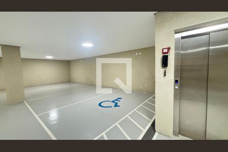 Garagem de apartamento à venda com 2 quartos, 112m² em Jardim do Estádio, Santo André
