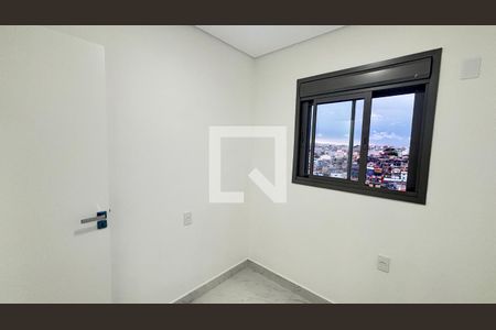 Quarto de apartamento à venda com 2 quartos, 112m² em Jardim do Estádio, Santo André
