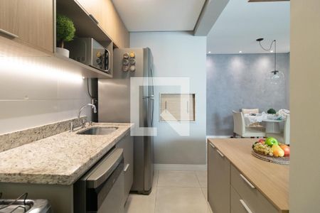 Cozinha de apartamento à venda com 2 quartos, 63m² em Azenha, Porto Alegre