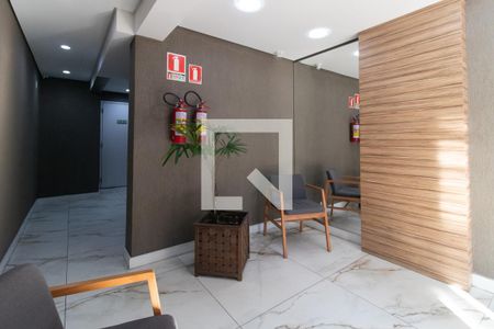 Hall social de apartamento à venda com 2 quartos, 63m² em Azenha, Porto Alegre