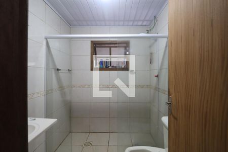 Banheiro 2 de casa à venda com 2 quartos, 112m² em Rio Branco, Canoas