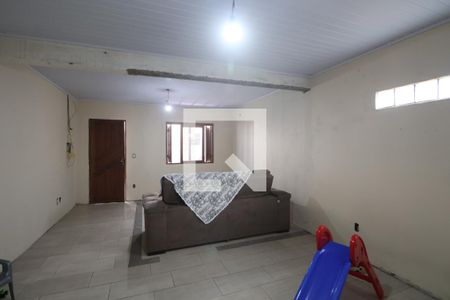 Sala de casa à venda com 2 quartos, 112m² em Rio Branco, Canoas