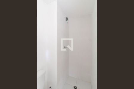 Banheiro de apartamento para alugar com 2 quartos, 32m² em Colônia (zona Leste), São Paulo
