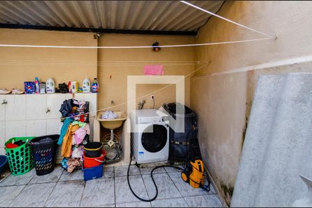 Área de serviço de casa à venda com 2 quartos, 150m² em Havaí, Belo Horizonte