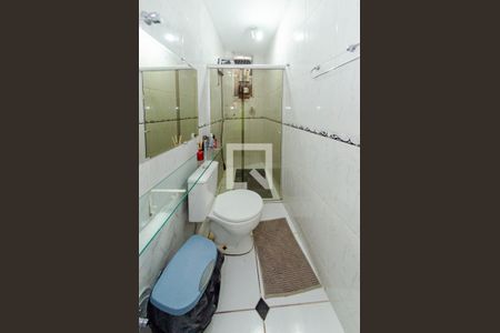 Banheiro 1 de casa à venda com 2 quartos, 150m² em Havaí, Belo Horizonte