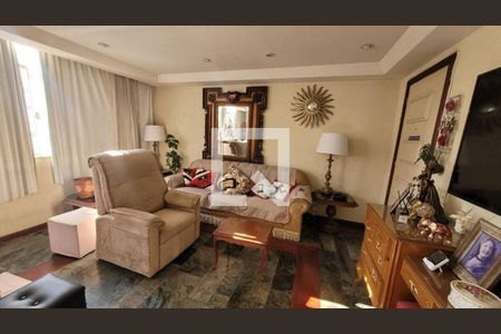 Apartamento à venda com 4 quartos, 180m² em Icaraí, Niterói