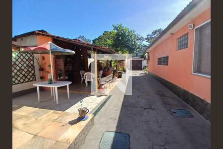 Casa à venda com 6 quartos, 276m² em Anil, Rio de Janeiro