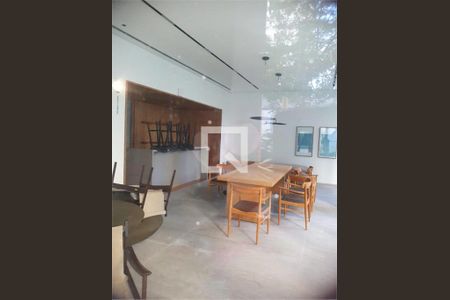 Apartamento à venda com 3 quartos, 196m² em Cerqueira César, São Paulo
