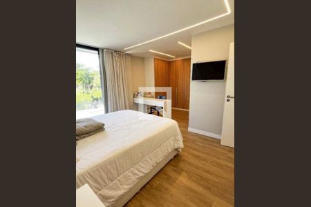 Casa à venda com 3 quartos, 150m² em Itaipu, Niterói