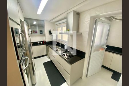 Apartamento à venda com 3 quartos, 109m² em Jardim Analia Franco, São Paulo