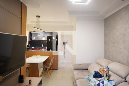Sala de apartamento à venda com 3 quartos, 74m² em Vila Bertioga, São Paulo