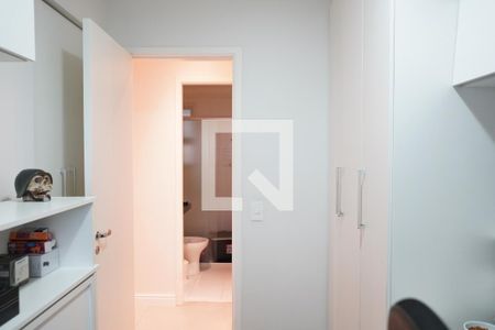 Escritório de apartamento à venda com 3 quartos, 74m² em Vila Bertioga, São Paulo