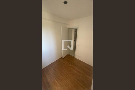 Quarto 1 de apartamento para alugar com 2 quartos, 32m² em Parque Novo Mundo, São Paulo