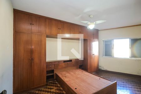 Quarto 1 de casa para alugar com 2 quartos, 200m² em Vila da Saúde, São Paulo
