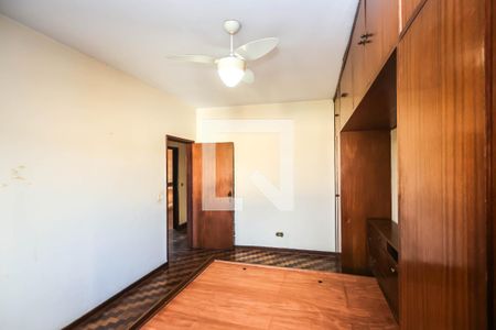 Quarto 1 de casa para alugar com 2 quartos, 200m² em Vila da Saúde, São Paulo